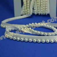 Piping tape pearls