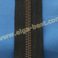 YKK zippers by the roll  - 6mm - Brons