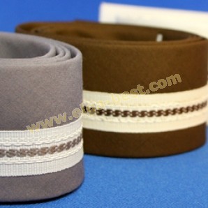 Trouser tape with non skid